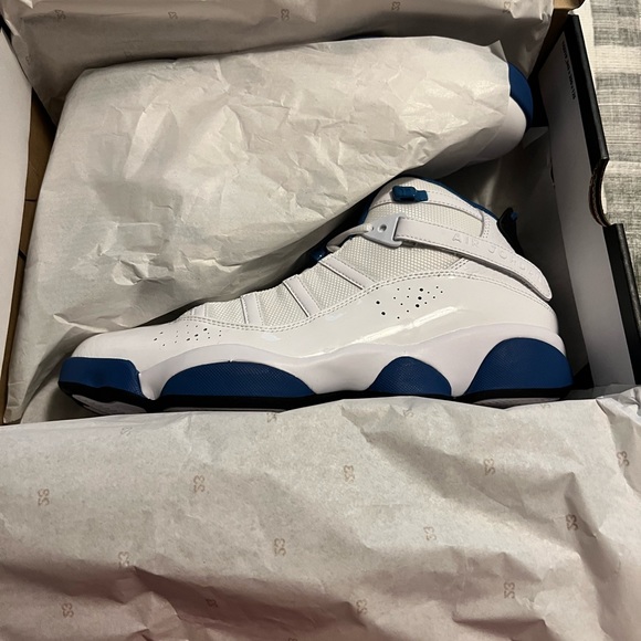 Jordan 6 Rings - Picture 5 of 5